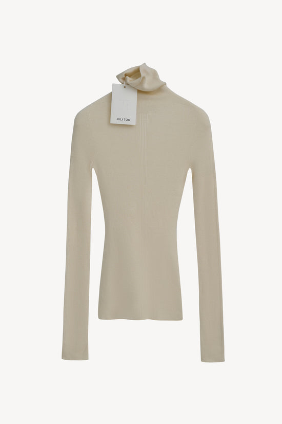 Ophelia Turtleneck